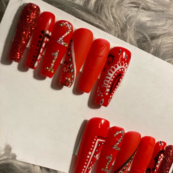 Bandanna Print Press on Nails - Picture 4 of 8